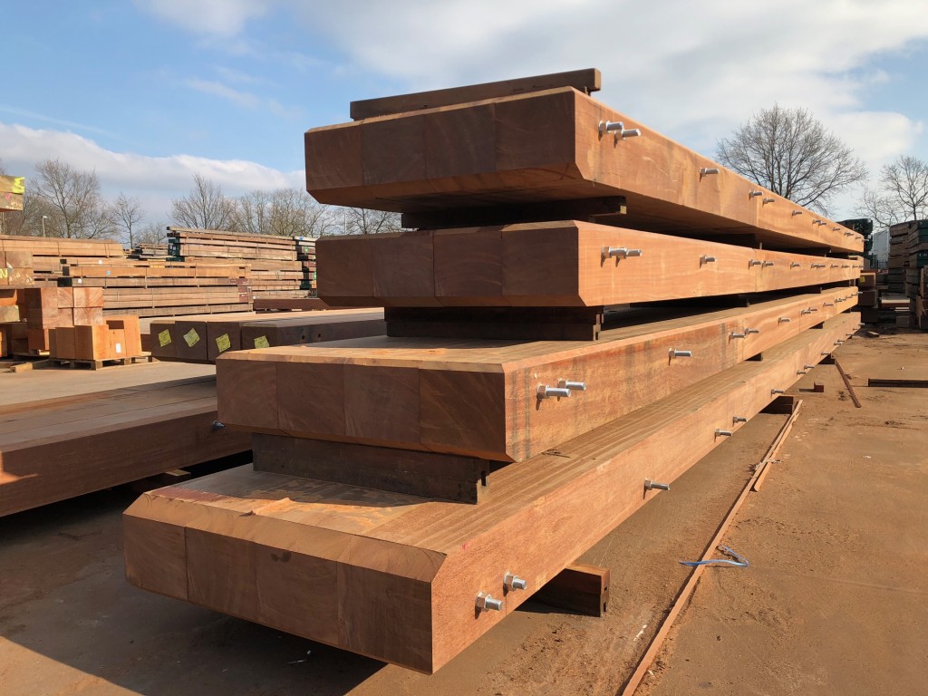 Launchrunners - Wood Supply